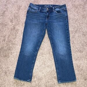 American Eagle Outfitters Stretch Capri Blue Jeans
